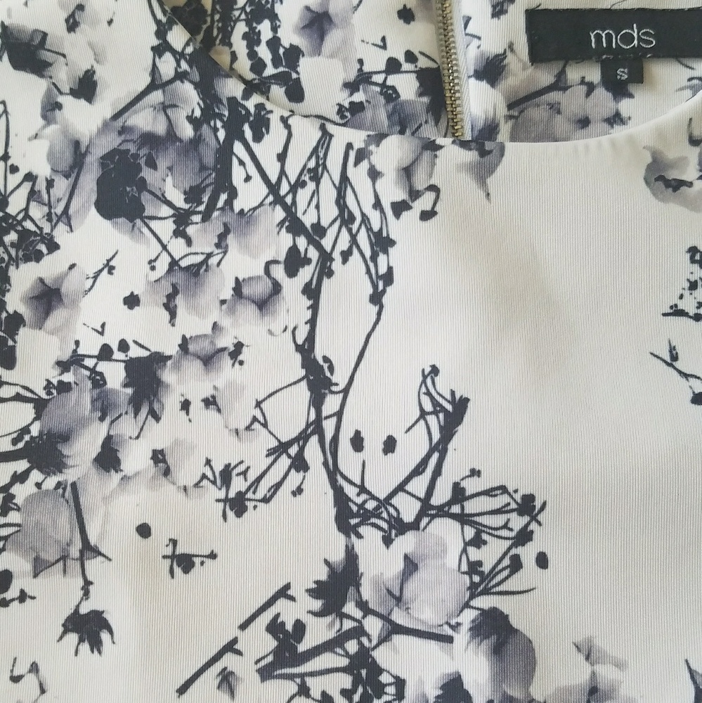 Blouse - Picture 4 of 4